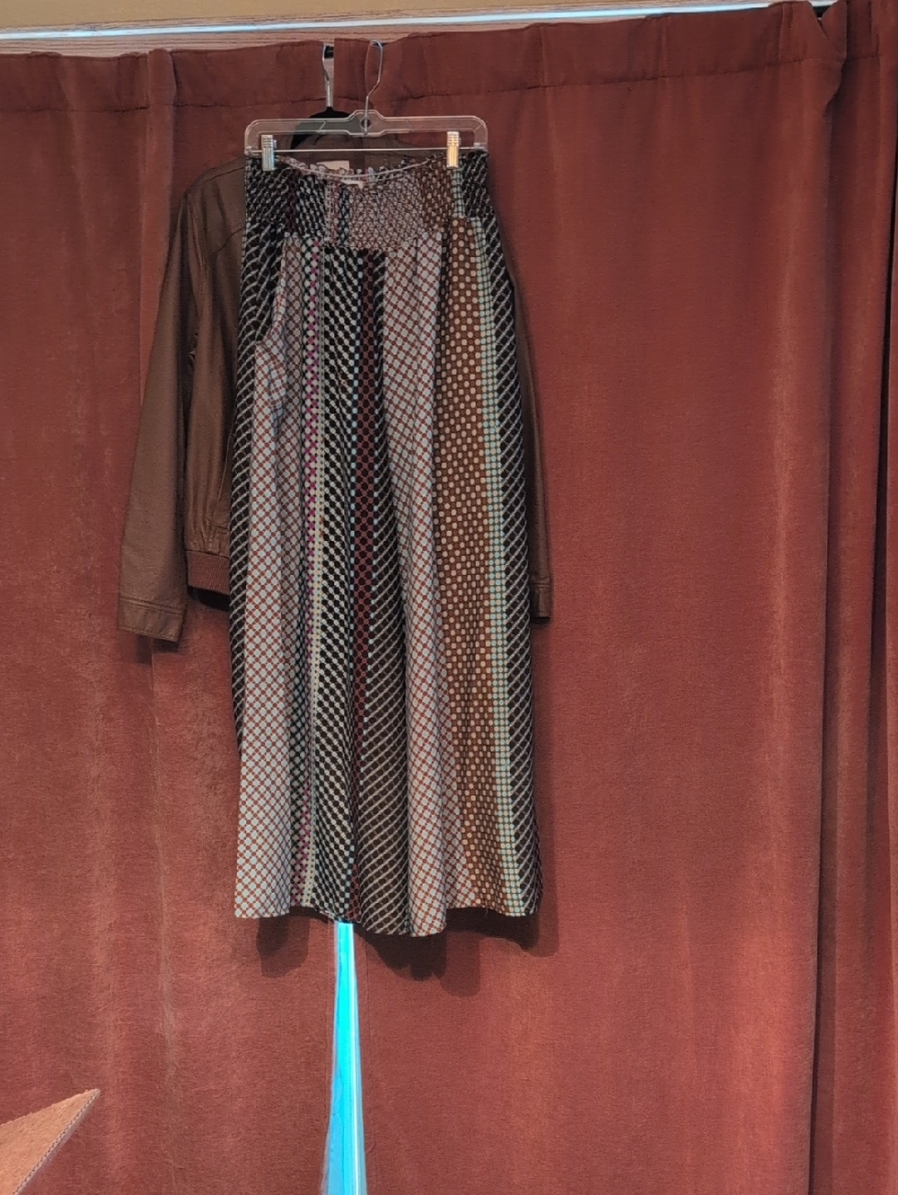 Pleated Geometric Wide Leg Pants